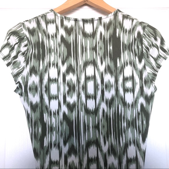 Jones New York Petite Green White Ikat Wrap Dress - Picture 9 of 9